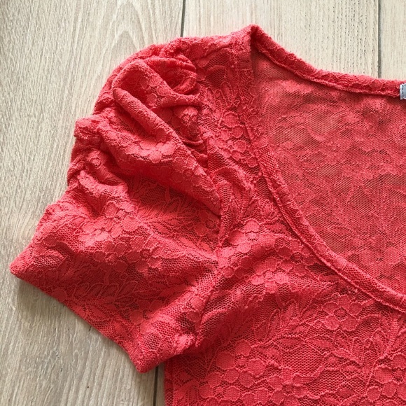 Charlotte Russe Ruched Sleeve Lace Top in Bright Orange Size S - Picture 5 of 9